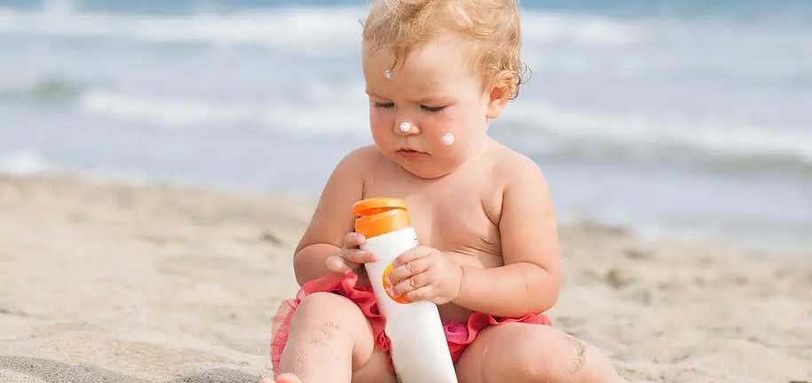 הגנה מהשמש לתינוקות וילדים