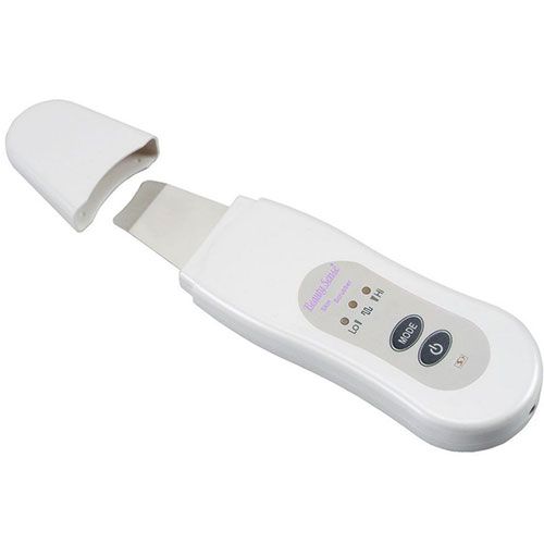 Portable ultrasonic scrubber for facial skin rejuvenation